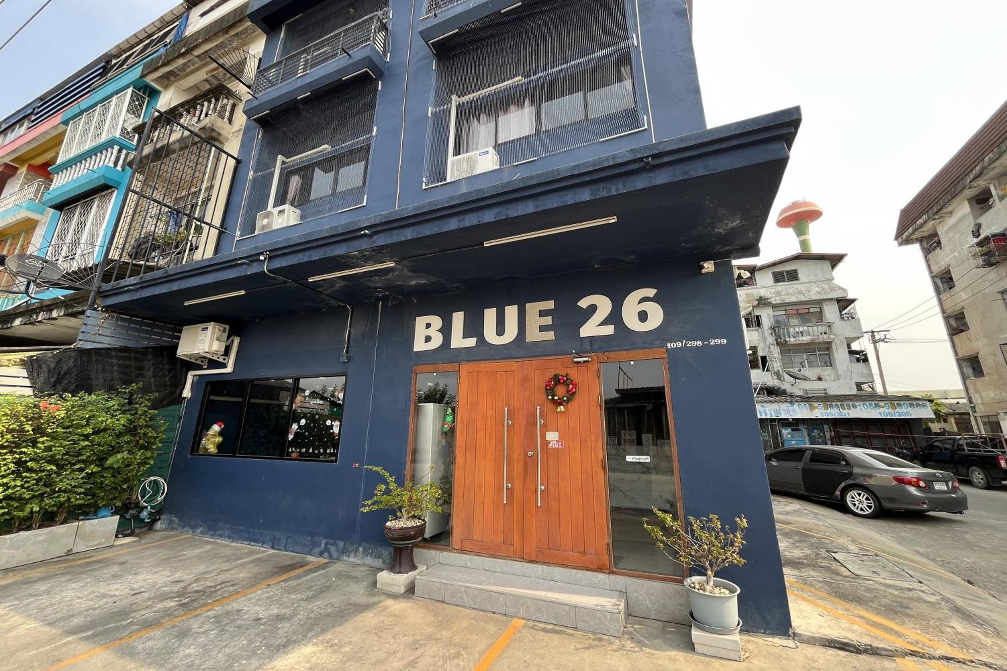 Отель Blue26 Ban Wat Sala Daeng Экстерьер фото